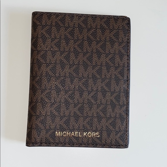 Michael Kors Accessories - MICHAEL KORS passport holder NWOT